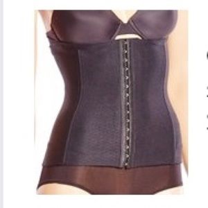 NWT waist shaper/trainer